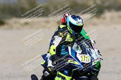 media/Dec-06-2025-CVMA (Sat) [[4a896cc04c]]/Race 4-Formula Middleweight/